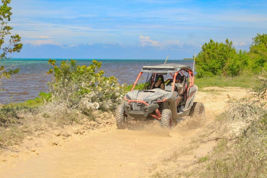 Private Tour in 4×4 Raizer Type Vehicle in Cozumel: All-Inclusive